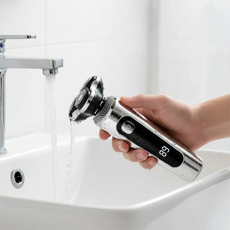3-in-1 Men's Electric Shaver with 3D Floating Head - Image 8