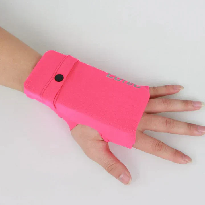 Arm Band Holder - Train Freely and Securely with All Essentials Accessible - Image 6