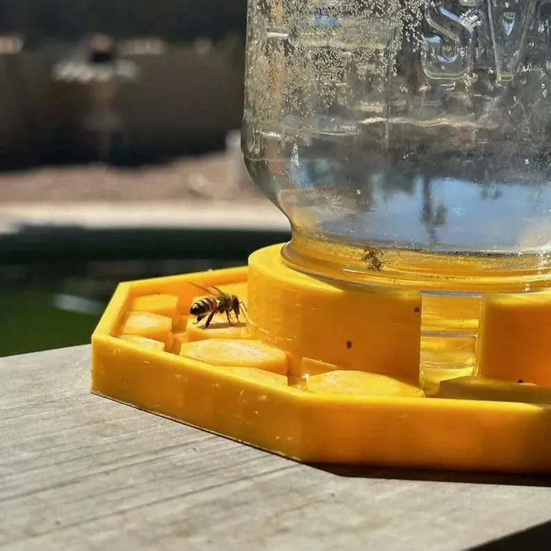 BeeSafeWell Bee Waterer with Safety Features - Image 7