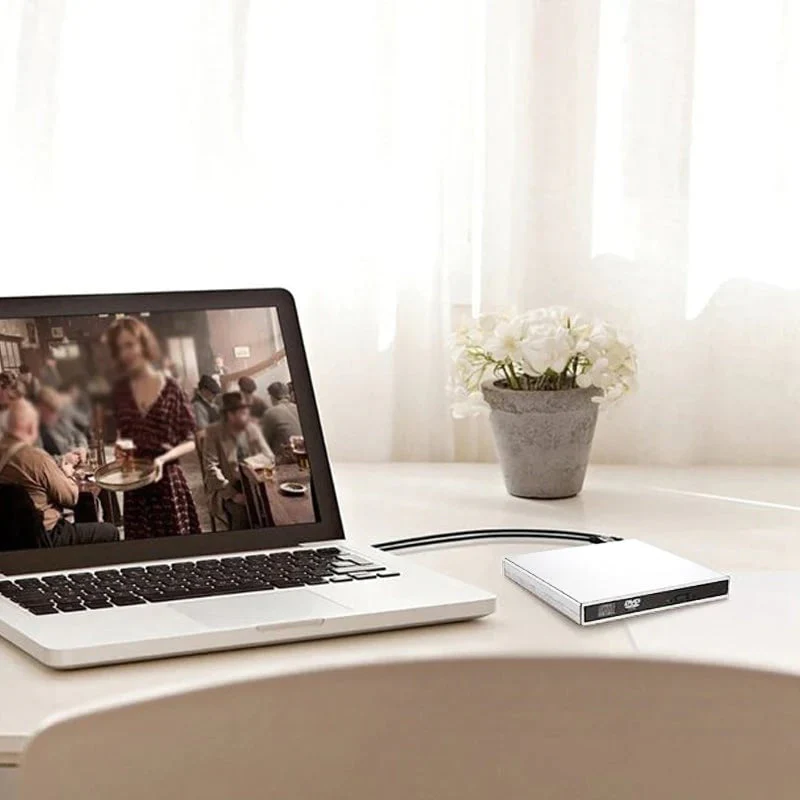 BlazeDisc – Effortless Plug & Play Solution for Instant Entertainment and Data Management - Image 7