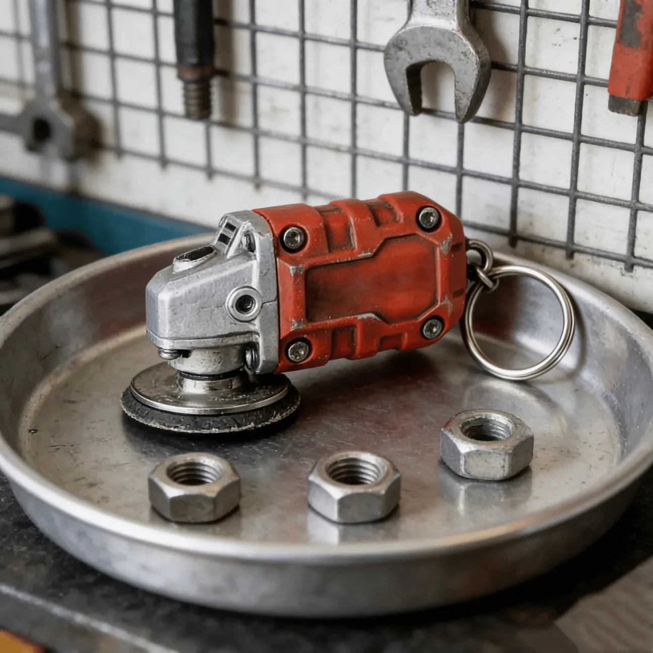 Compact Mini Grinder Keychain – Decorative and Always Within Reach - Image 8