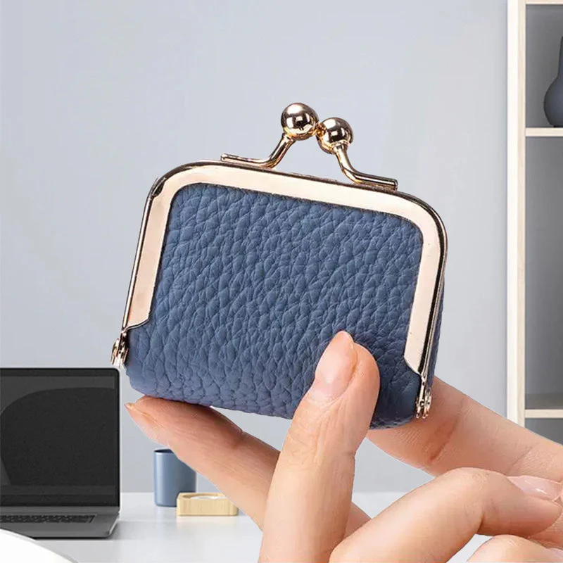 Elegant Jewelry Case for Safe and Radiant Storage Anywhere - Image 7