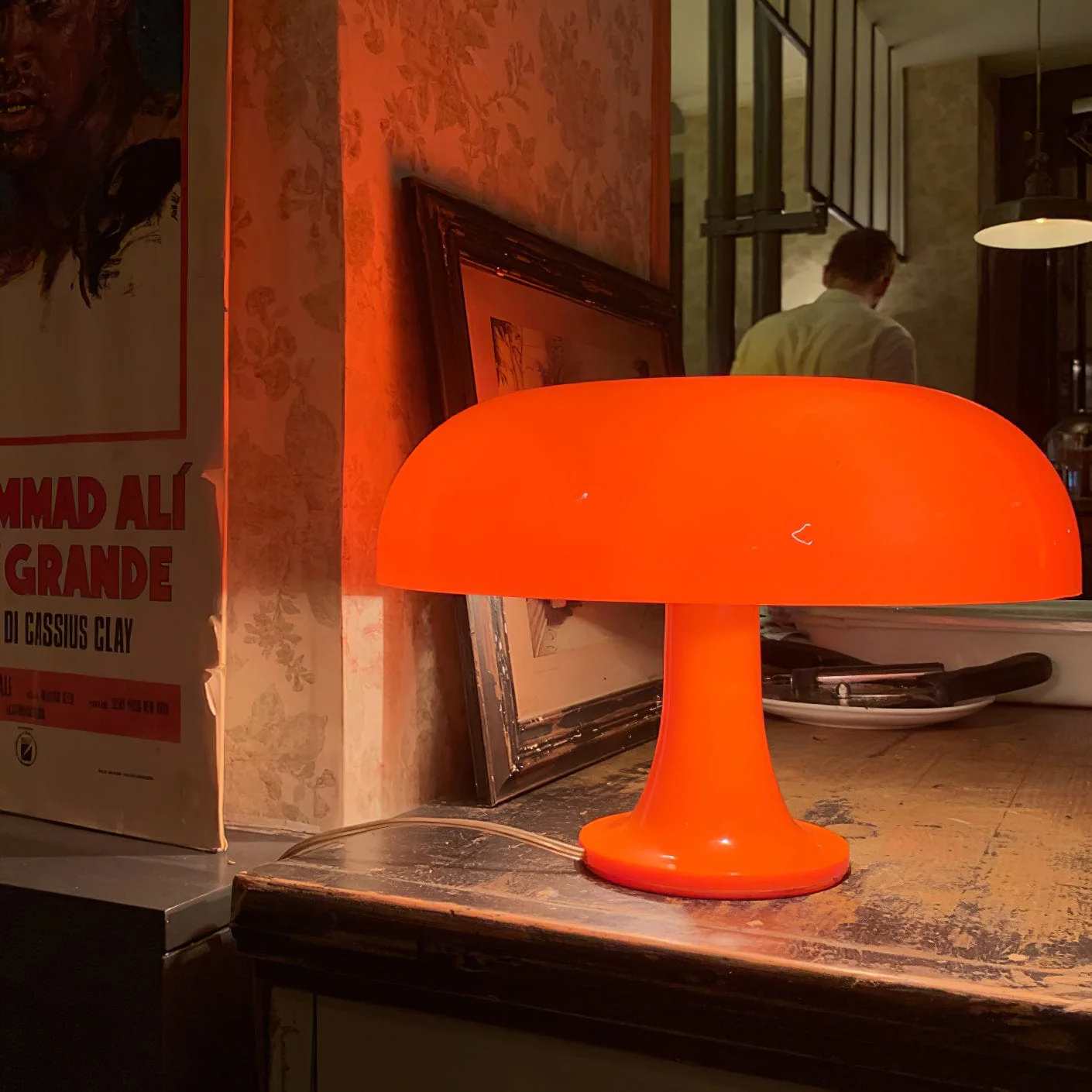 Nordic table lamp in the shape of a mushroom - Image 3