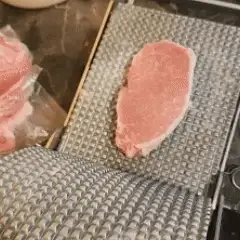 Long-lasting Meat Press for Evenly Shaped Cutlets - Image 10