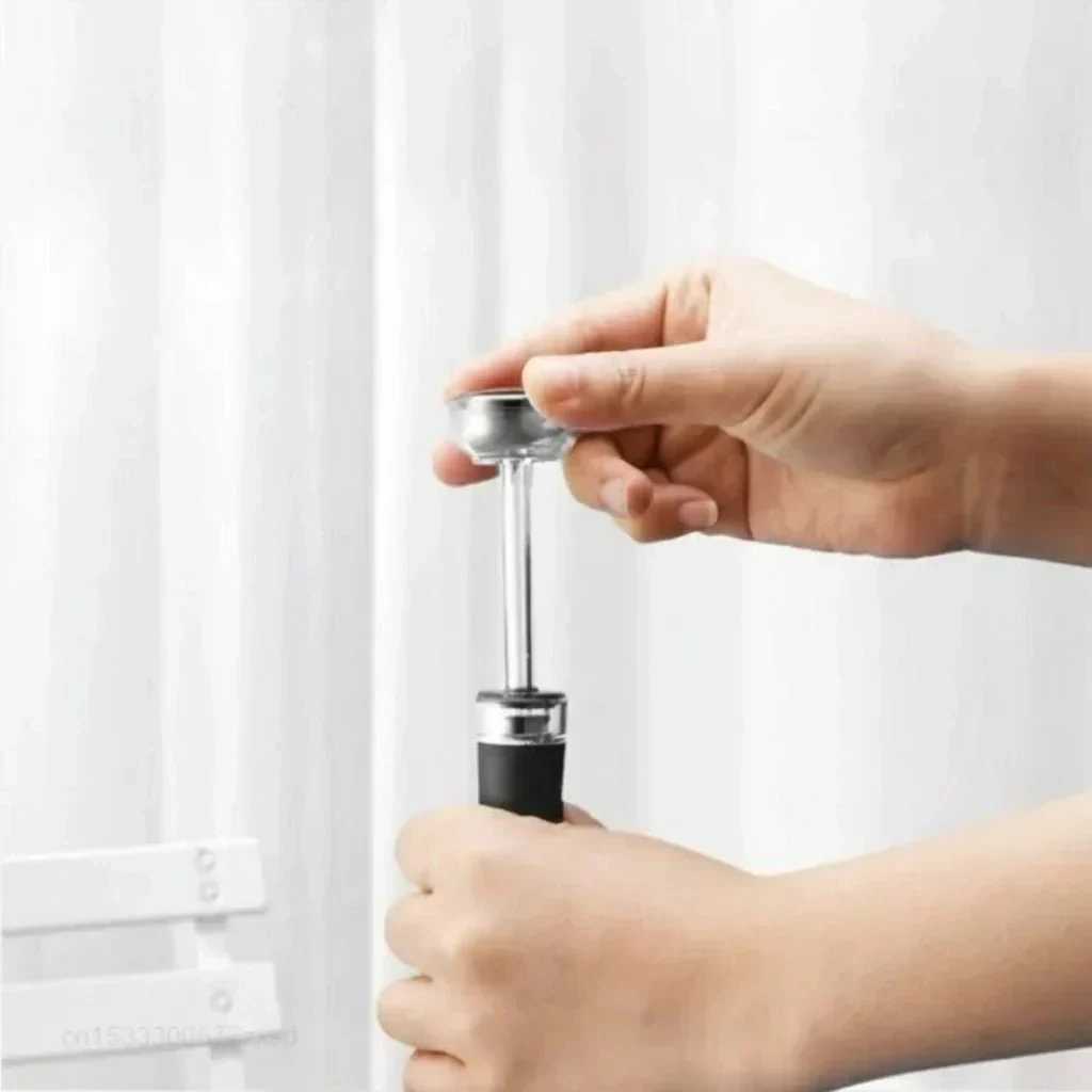 Rechargeable Electric Wine Opener with Smart Control – 4 Functions - Image 5