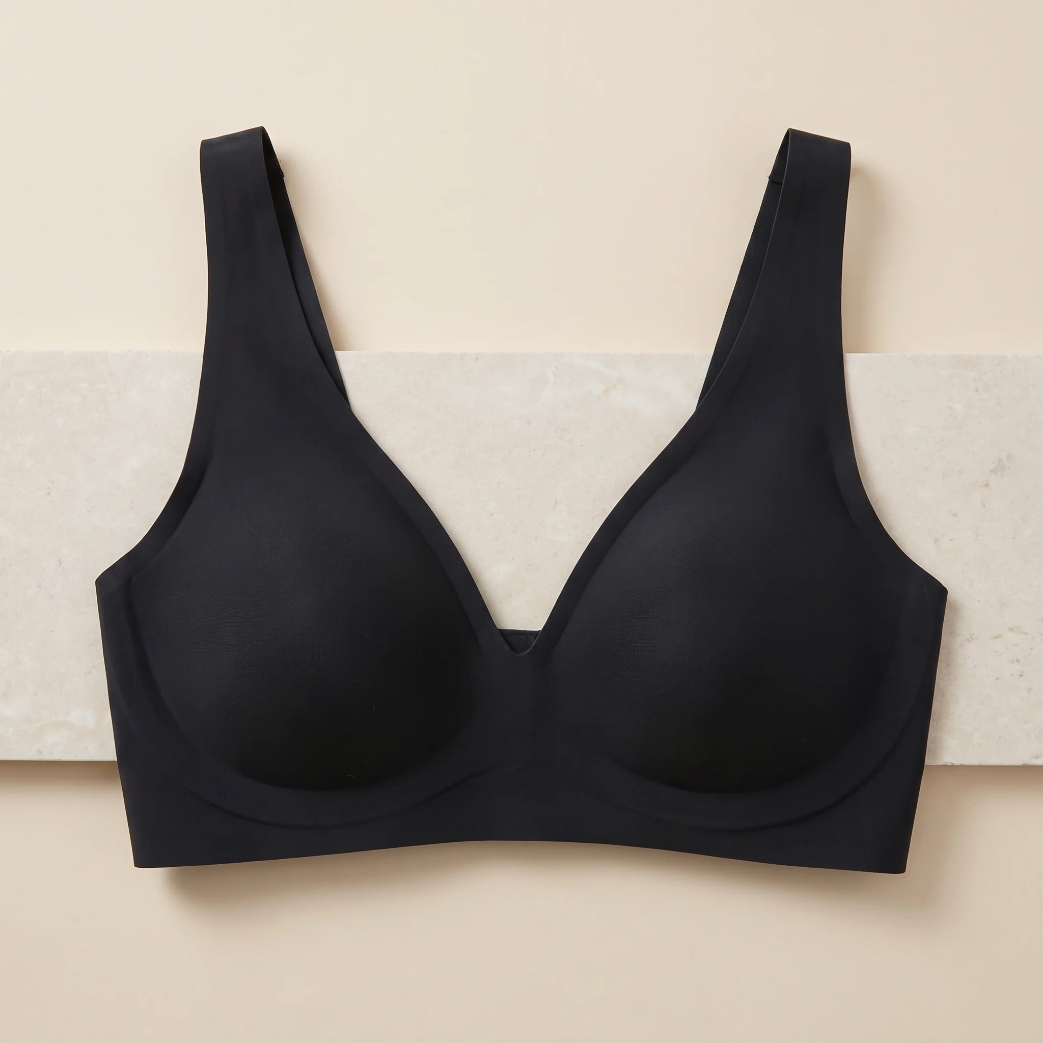 VeliraLift™ – Seamless Wire-Free Lifting Bra with JellyLift Support - Image 3