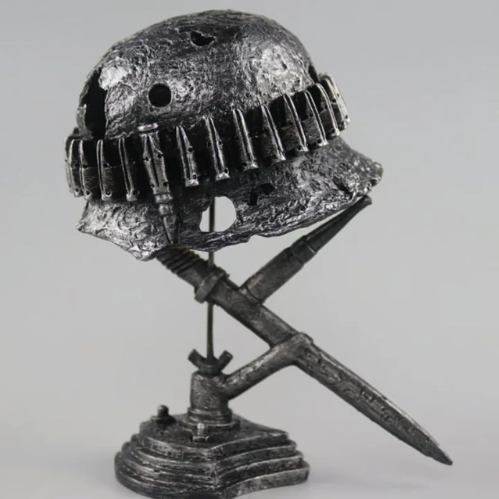 Vintage Helmet Lamp - Illuminate Your Home with Historical Charm